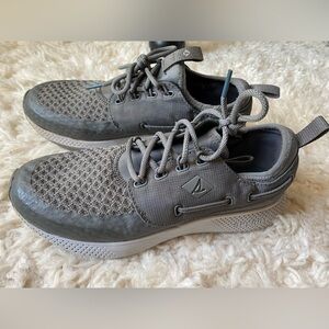 Sperry Sneakers Womans size 7 NWOT